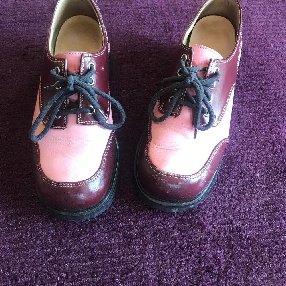 John Fluevog Pink and Burgundy Two-Tone Leather Flats